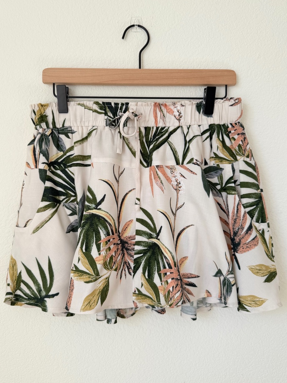 Sadie & Sage Cream Tropical Print Drawstring Skort with Green and Blush Foliage